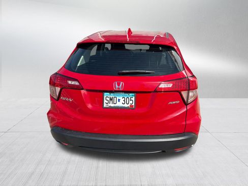 Used 2018 Honda HR-V LX image 7