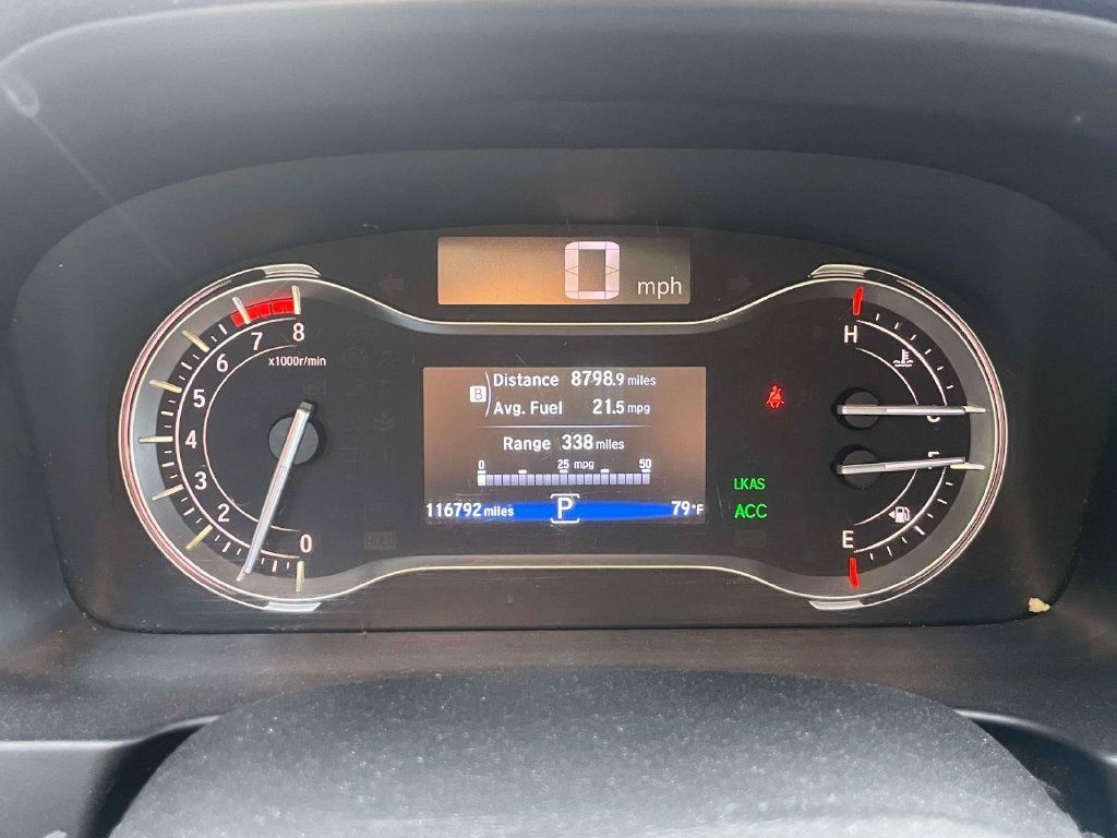 Used 2016 Honda Pilot Touring image 24