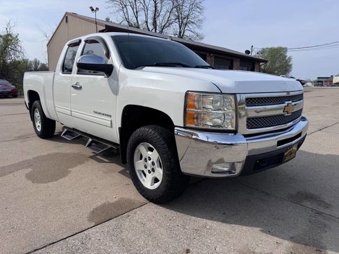 Used 2012 Chevrolet Silverado 1500 LT image 3