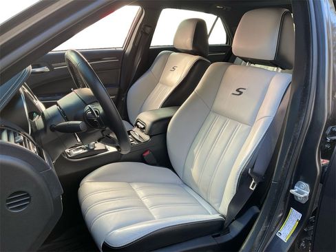 Used 2021 Chrysler 300 S w/ Popular Equipment Group image 27