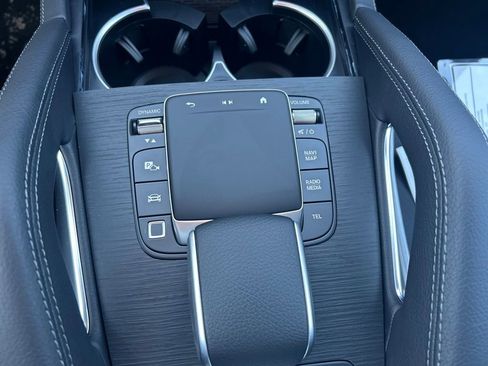 New 2026 Mercedes-Benz GLS 450 4MATIC image 14