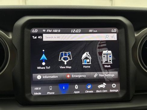 Used 2022 Jeep Wrangler Unlimited Sport AWD/4WD image 21