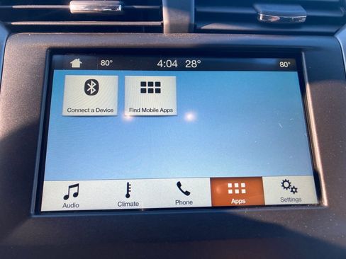 Used 2017 Ford Fusion SE w/ Fusion SE Technology Package image 27