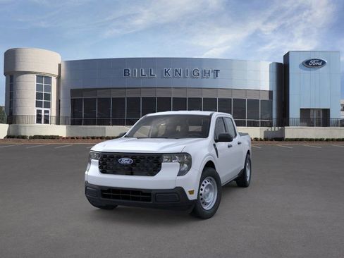 New 2025 Ford Maverick XL image 3