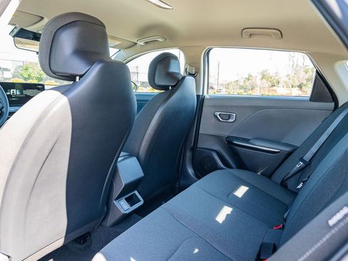 New 2026 Kia K4 LXS FWD image 11