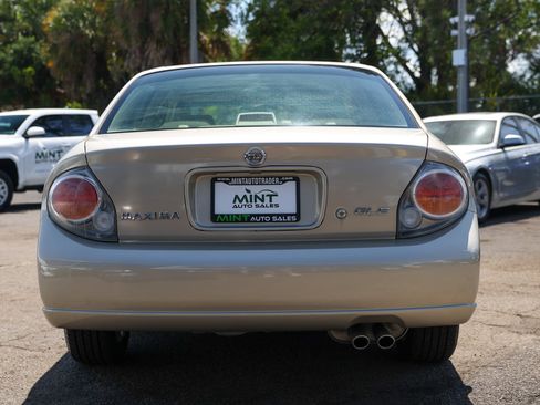 Used 2002 Nissan Maxima GLE FWD image 11