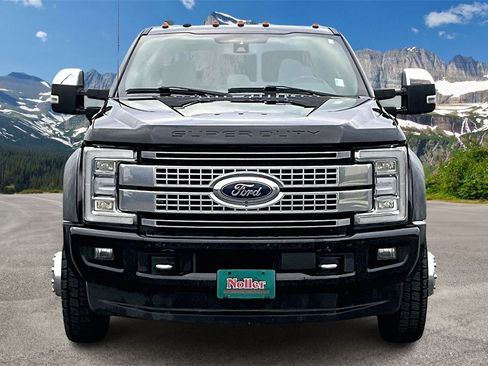 Used 2018 Ford F450 Platinum w/ Platinum Ultimate Package image 3