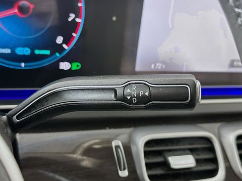 Used 2020 Mercedes-Benz GLE 580 4MATIC image 17