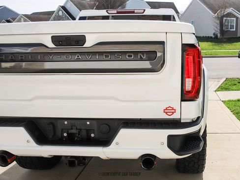 Used 2021 GMC Sierra 1500 SLT w/ SLT Premium Plus Package AWD/4WD image 57