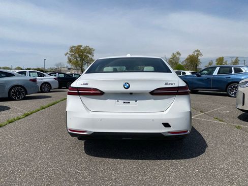 New 2026 BMW 530i xDrive AWD/4WD image 3