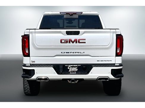 Used 2021 GMC Sierra 1500 Denali w/ Denali Ultimate Package AWD/4WD image 5
