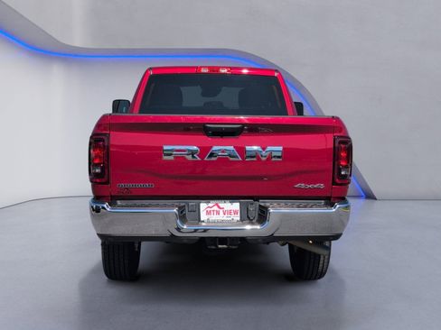 Used 2026 RAM 2500 Big Horn AWD/4WD image 6