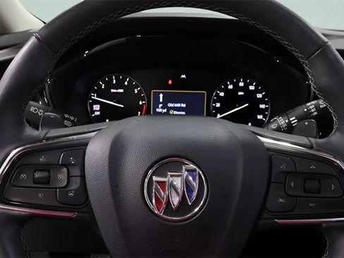 Used 2023 Buick Envision Preferred image 12