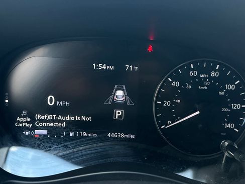 Certified 2023 Nissan Kicks SV image 24