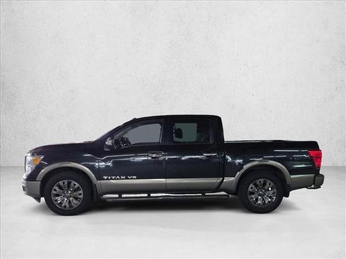 Used 2018 Nissan Titan Platinum Reserve w/ Platinum Utility Package RWD image 6