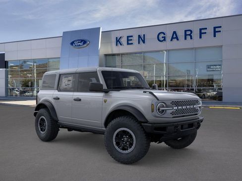 New 2026 Ford Bronco Badlands AWD/4WD image 8