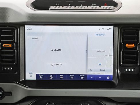 Used 2021 Ford Bronco 4-Door AWD/4WD image 14