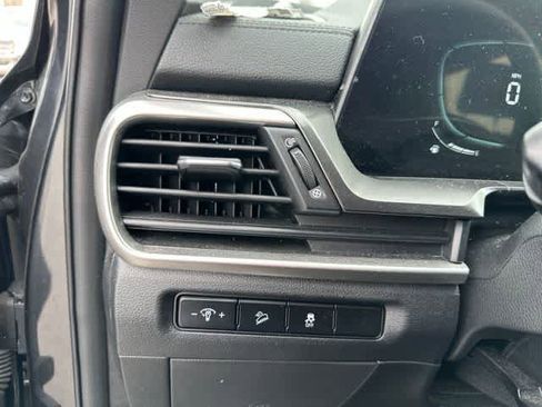 Used 2023 Kia Telluride S AWD/4WD image 11