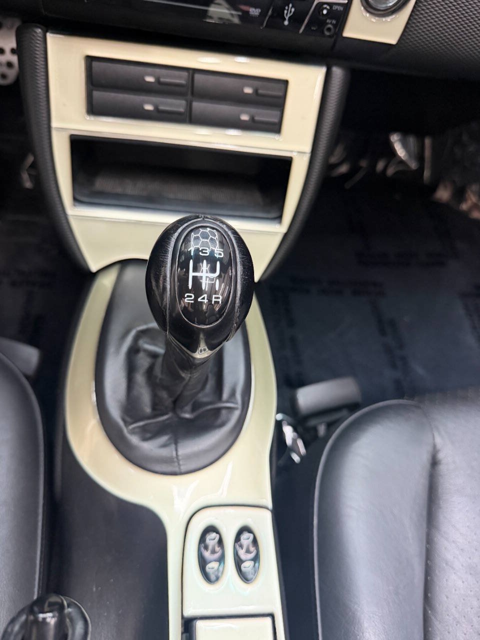 Used 1999 Porsche Boxster RWD image 25