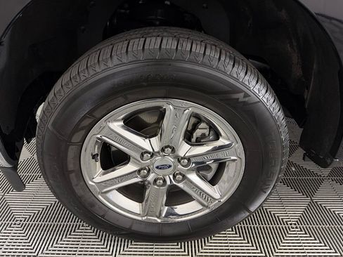 Used 2025 Ford F150 XLT w/ Equipment Group 301A Standard RWD image 12
