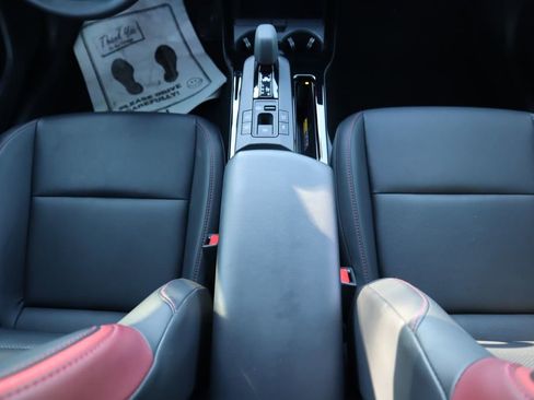 Certified 2025 Toyota Prius Plug-In Hybrid image 16