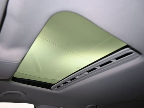 Used 2019 Volkswagen Passat 2.0T Wolfsburg image 12