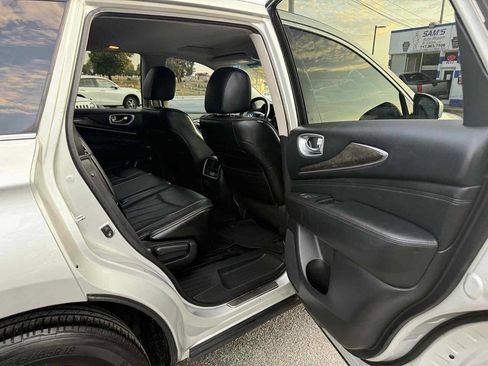 Used 2015 INFINITI QX60 AWD w/ Premium Package image 11