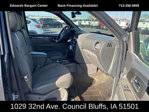 Used 2004 GMC Envoy XUV SLE w/ 1SB Preferred Equipment Group image 11