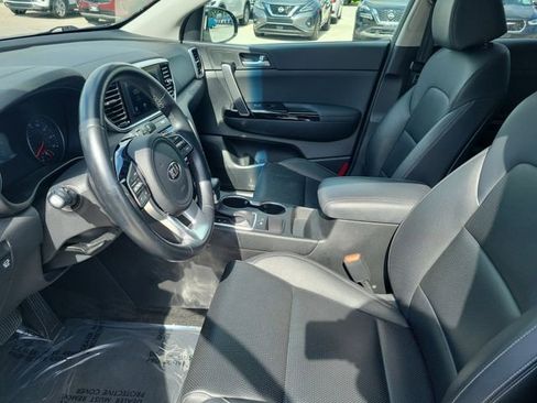 Used 2020 Kia Sportage EX FWD image 19