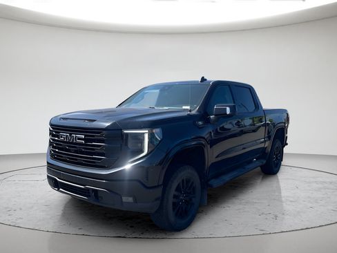 Used 2022 GMC Sierra 1500 Elevation w/ Elevation Premium Package AWD/4WD image 8