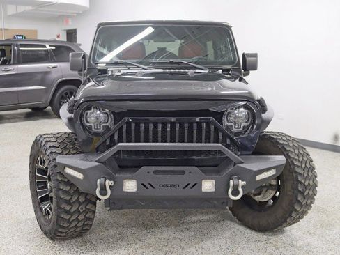 Used 2019 Jeep Wrangler Unlimited Sport S image 8