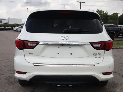 Used 2020 INFINITI QX60 Luxe w/ Essential Package AWD/4WD image 3