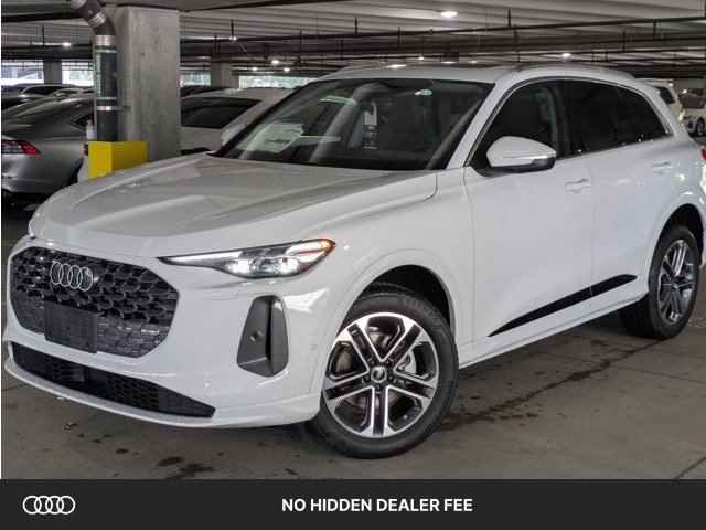 New 2025 Audi Q5 Premium w/ Premium Plus AWD/4WD image 1
