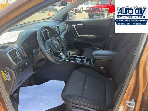 Used 2017 Kia Sportage LX FWD image 8