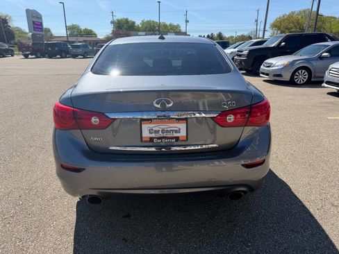 Used 2015 INFINITI Q50 Premium w/ Navigation Package AWD/4WD image 4
