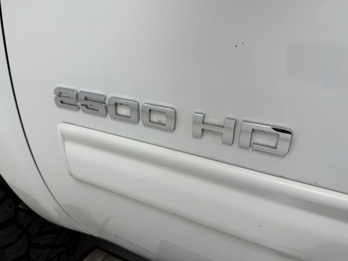 Used 2013 Chevrolet Silverado 2500 LTZ w/ LTZ Plus Package image 13