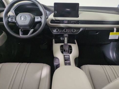 New 2026 Honda HR-V EX-L image 17
