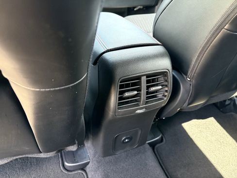 Used 2024 Ford Escape ST-Line Elite AWD/4WD image 29