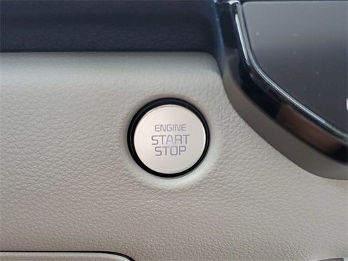 New 2026 Kia Carnival SX w/ SX Dark Edition Package image 31