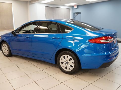 Used 2019 Ford Fusion S FWD image 7