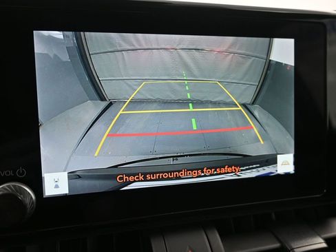 Used 2024 Toyota RAV4 LE AWD/4WD image 20