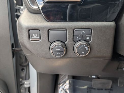 Used 2024 Chevrolet Silverado 1500 LT RWD image 21
