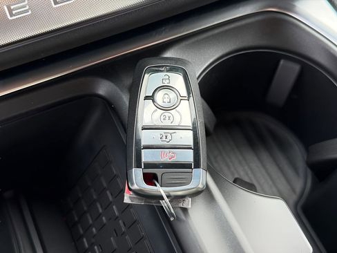New 2025 Ford Expedition Max Platinum w/ Stealth Performance Package AWD/4WD image 18