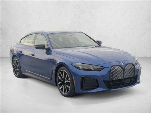 Used 2025 BMW i4 xDrive40i w/ M Sport Package AWD/4WD image 6
