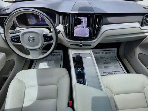 Used 2025 Volvo XC60 B5 Plus w/ Protection Package Premier AWD/4WD image 15