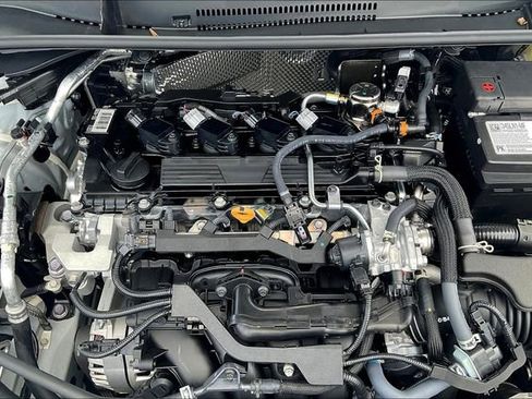 Used 2025 Toyota Corolla SE image 31