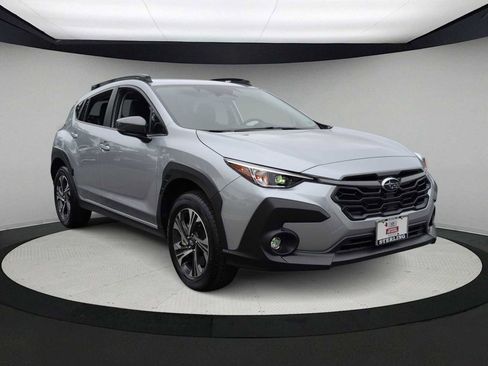Used 2026 Subaru Crosstrek 2.0i Premium AWD/4WD image 2
