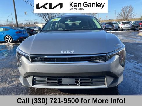 Certified 2025 Kia K4 EX image 20