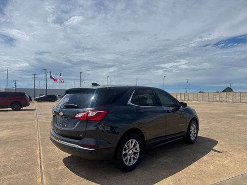 Used 2020 Chevrolet Equinox LT FWD image 19