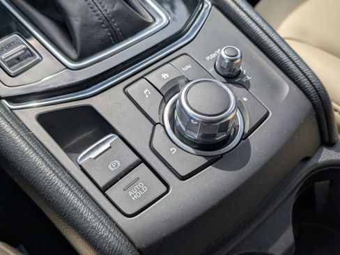 Used 2018 MAZDA CX-5 Touring FWD image 19